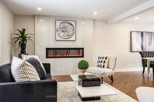 Additional property image - 30 Donlea Dr