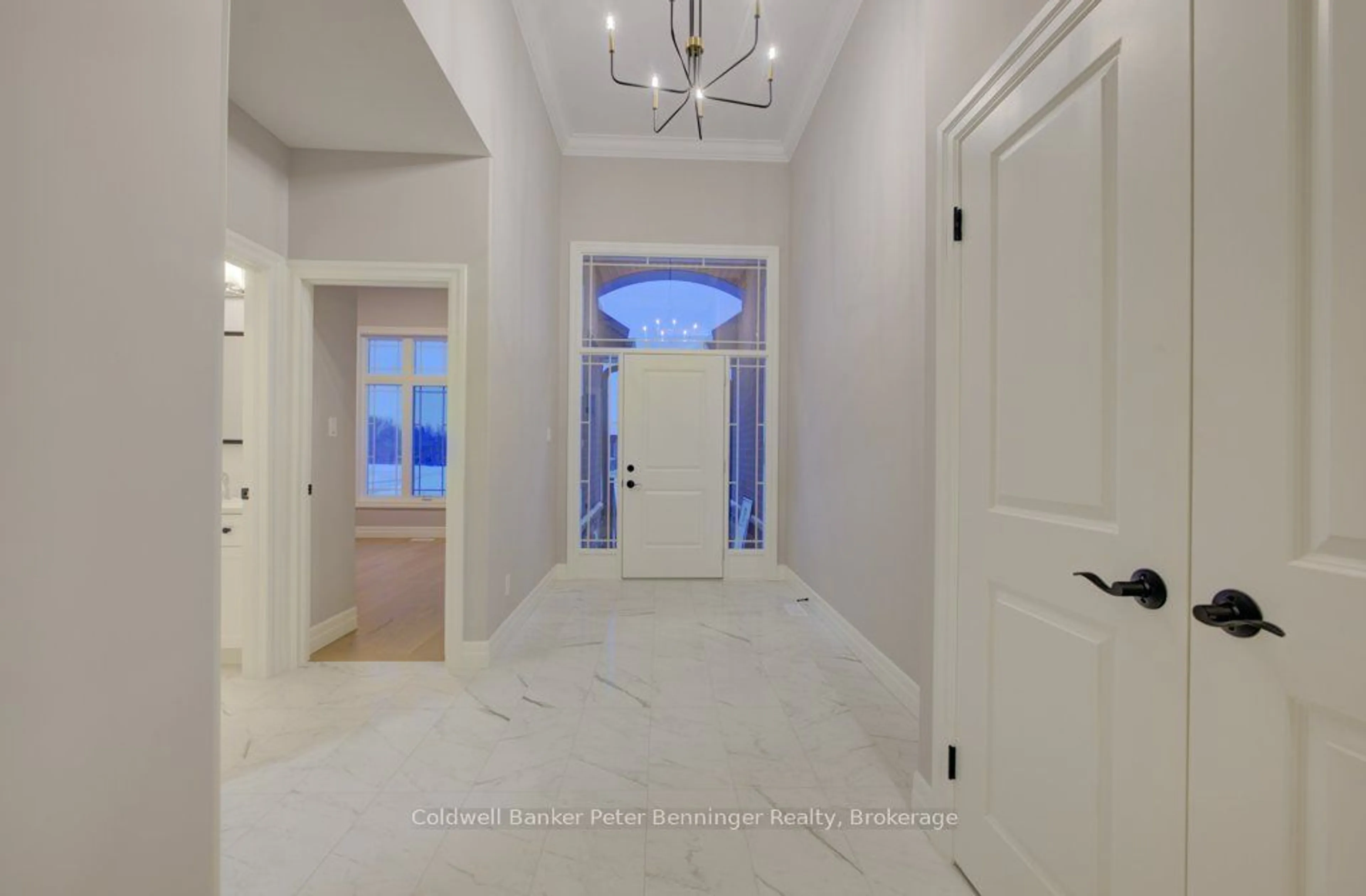 Indoor entryway for 705 Hollinger Dr, North Perth Ontario N4W 3V2