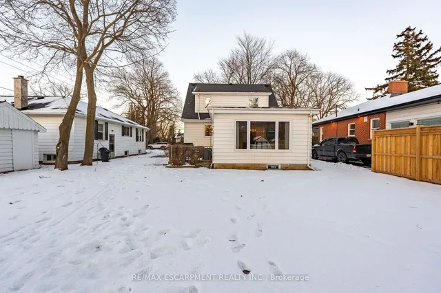 Additional property image - 289 Mill St