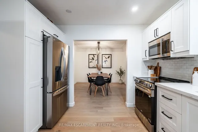 Additional property image - 289 Mill St