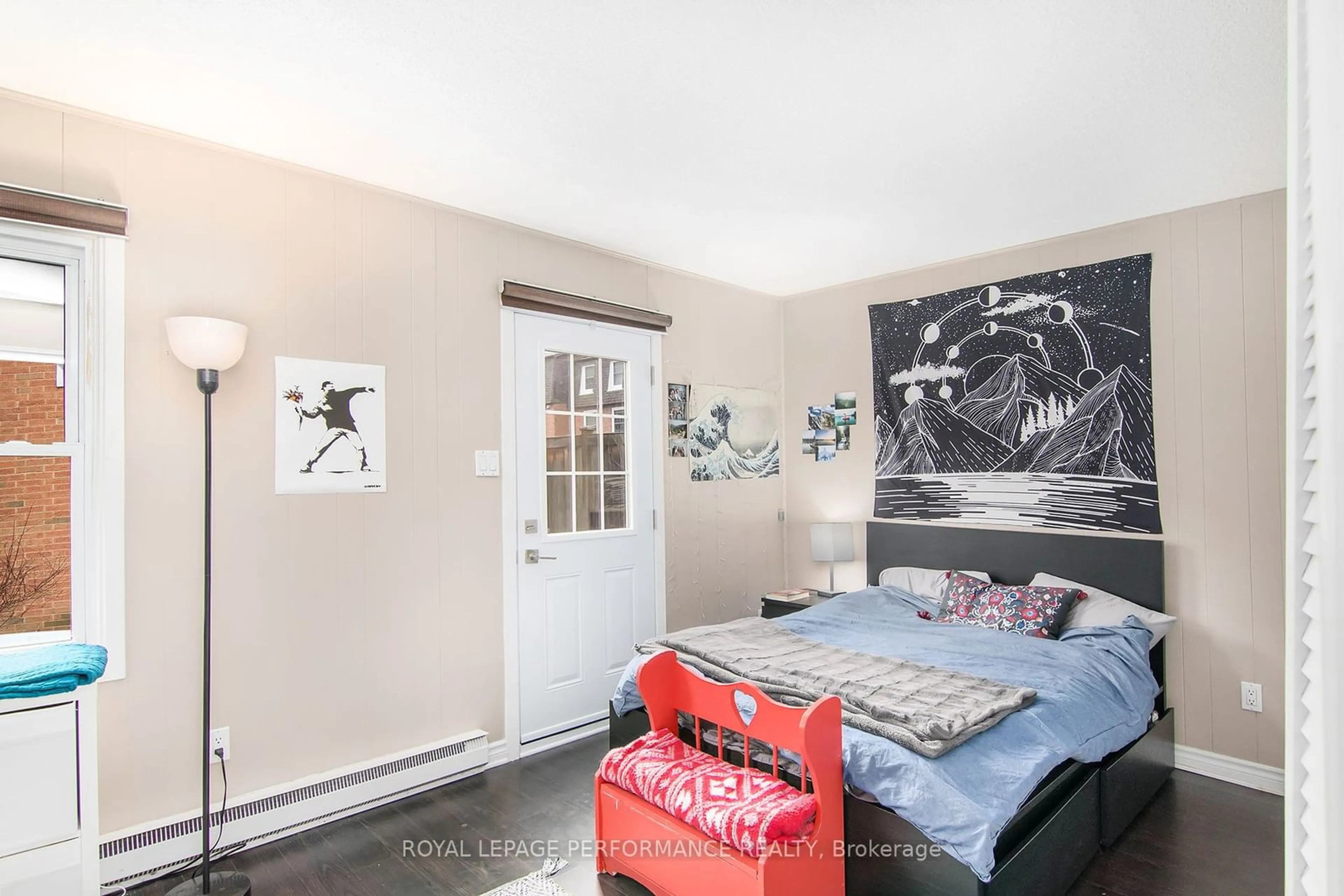 A pic of a room for 16 Moorside, Mooneys Bay - Carleton Heights and Area Ontario K2C 3P4