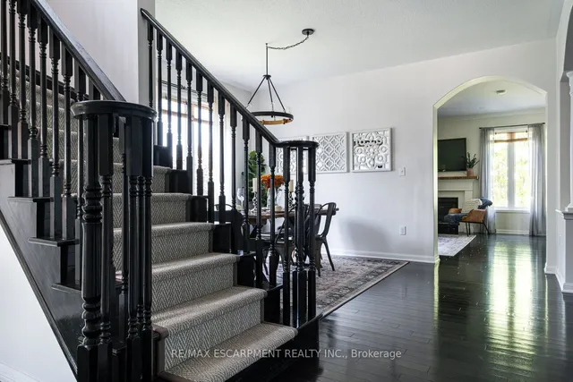 Additional property image - 120 Peer Crt