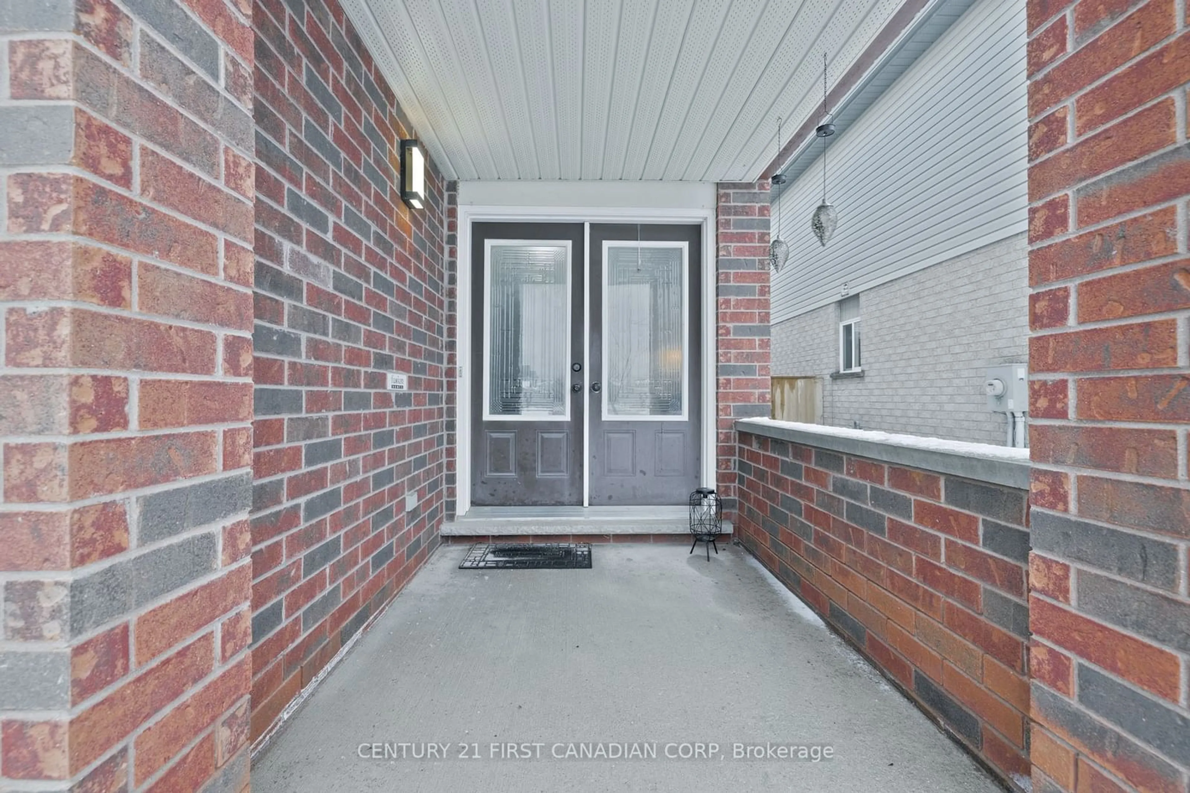 Indoor entryway for 2087 Foxwood Ave, London Ontario N6G 0C7