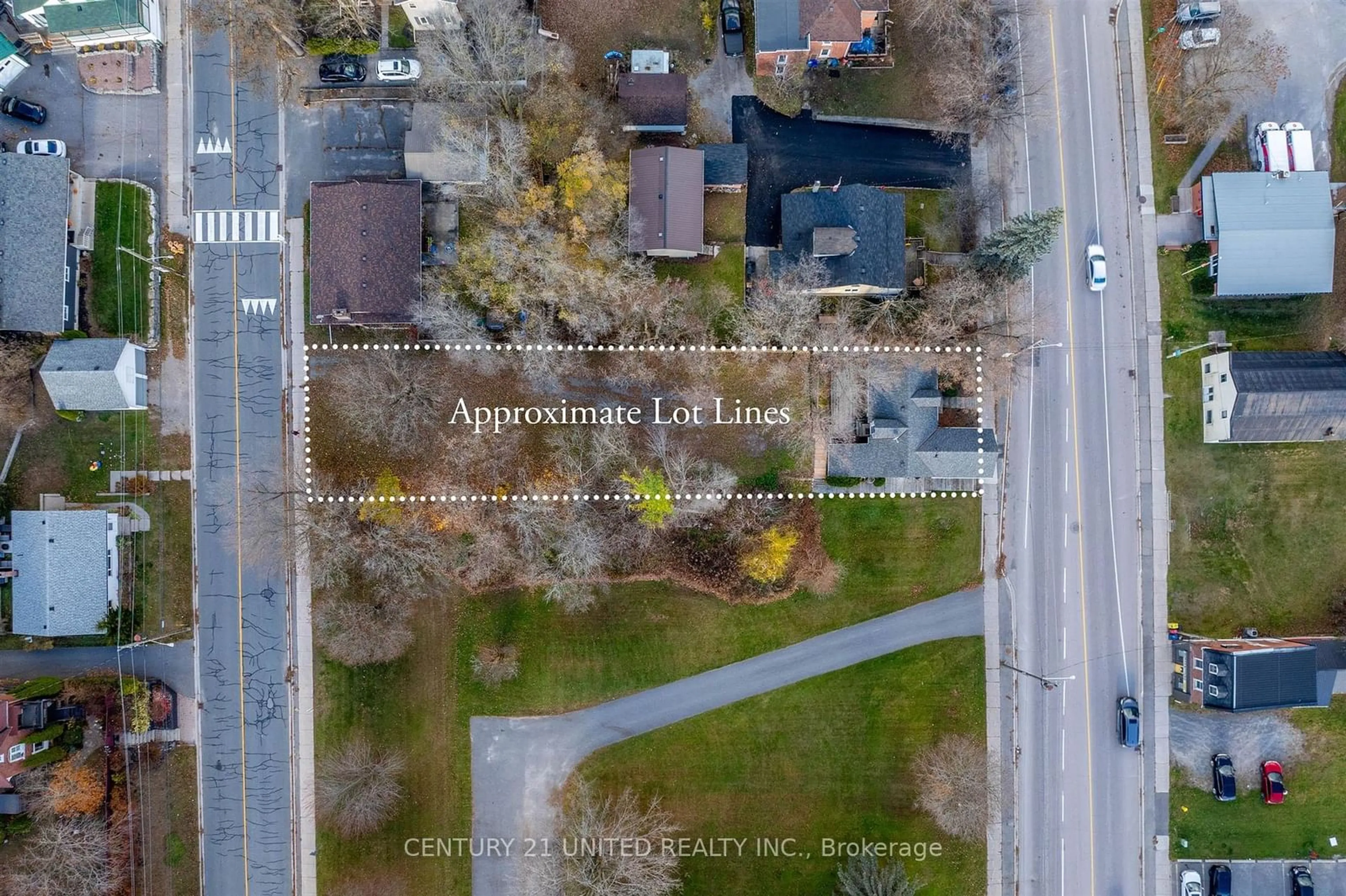 A pic from outside/outdoor area/front of a property/back of a property/a pic from drone, street for 4272 Hwy 7, Asphodel-Norwood Ontario K0L 2V0