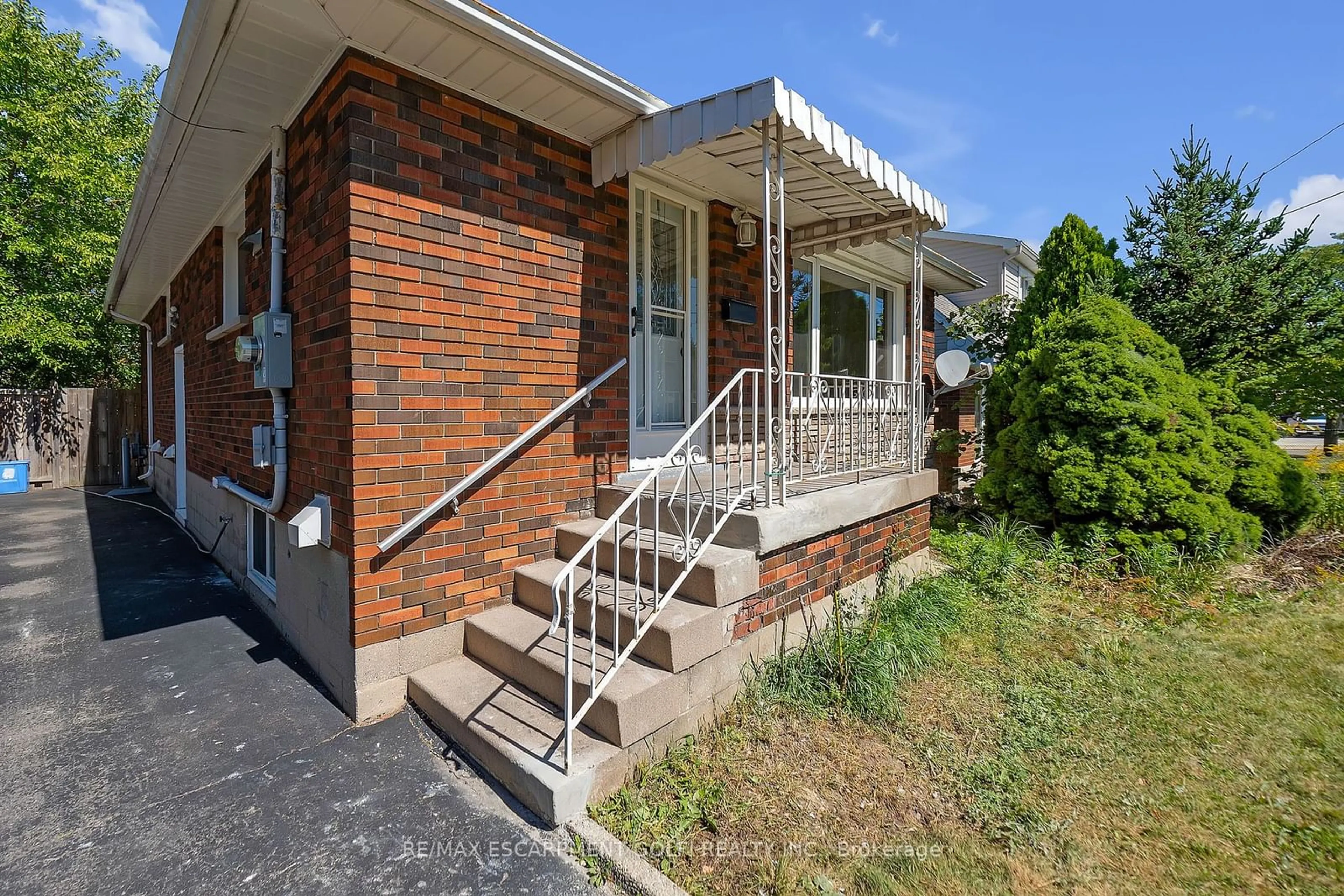 Home with brick exterior material, street for 49 Cheryl Ave, Hamilton Ontario L8V 1Y4