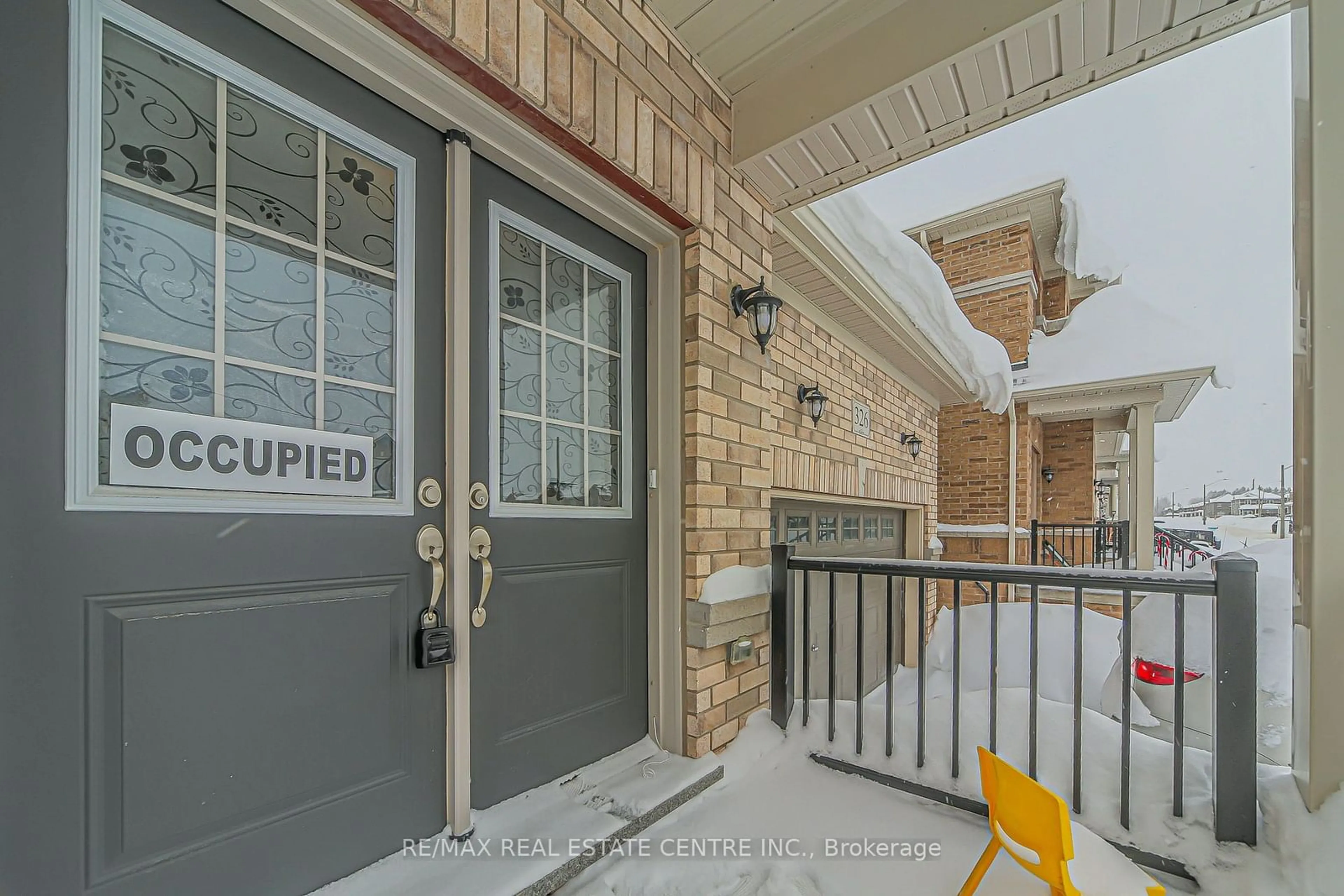 Indoor entryway for 326 Russell St, Southgate Ontario N0C 1B0