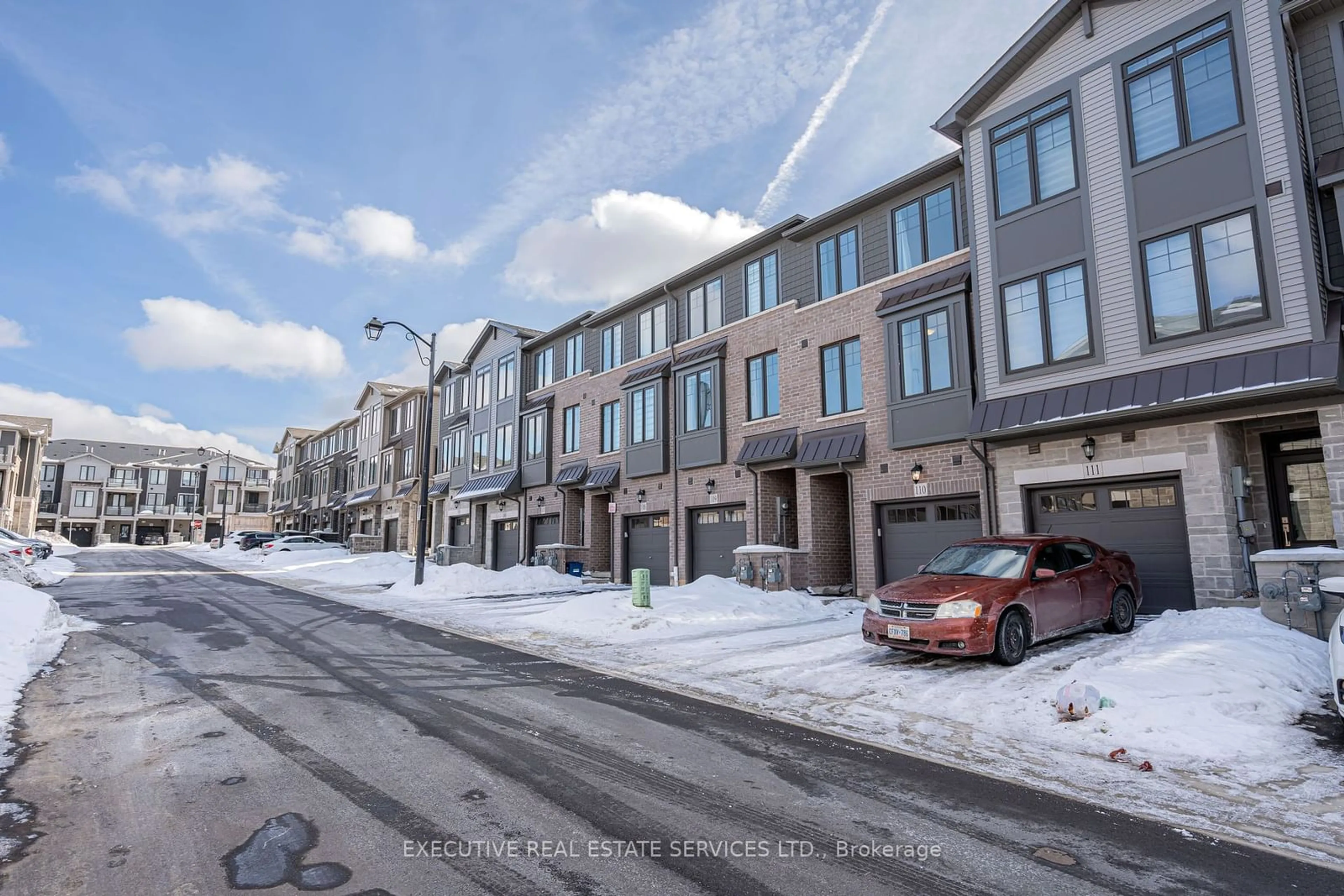 A pic from outside/outdoor area/front of a property/back of a property/a pic from drone, street for 10 Birmingham Dr #110, Cambridge Ontario N1R 0C6