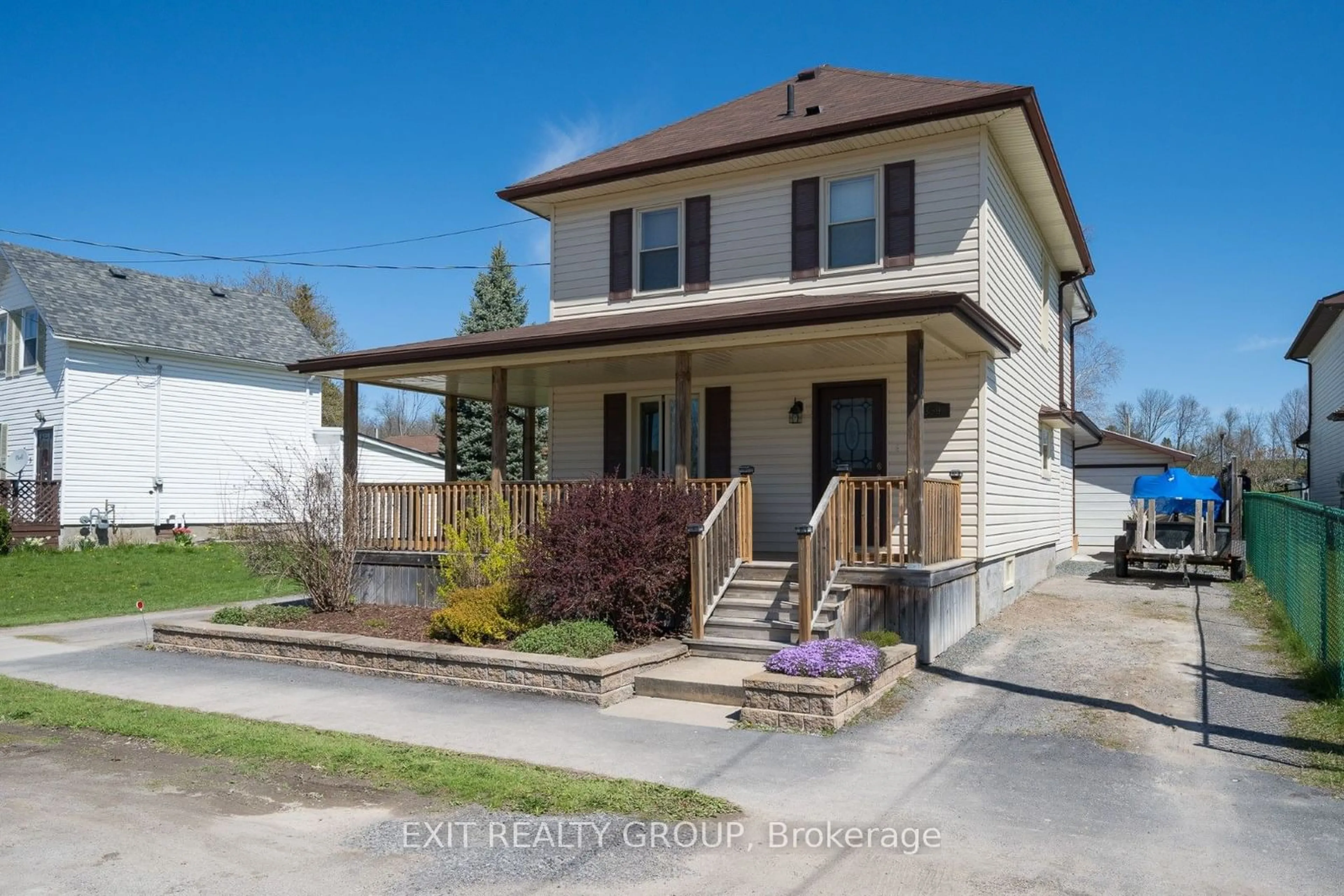 Home with vinyl exterior material, street for 359 St Joseph St, Tweed Ontario K0K 3J0