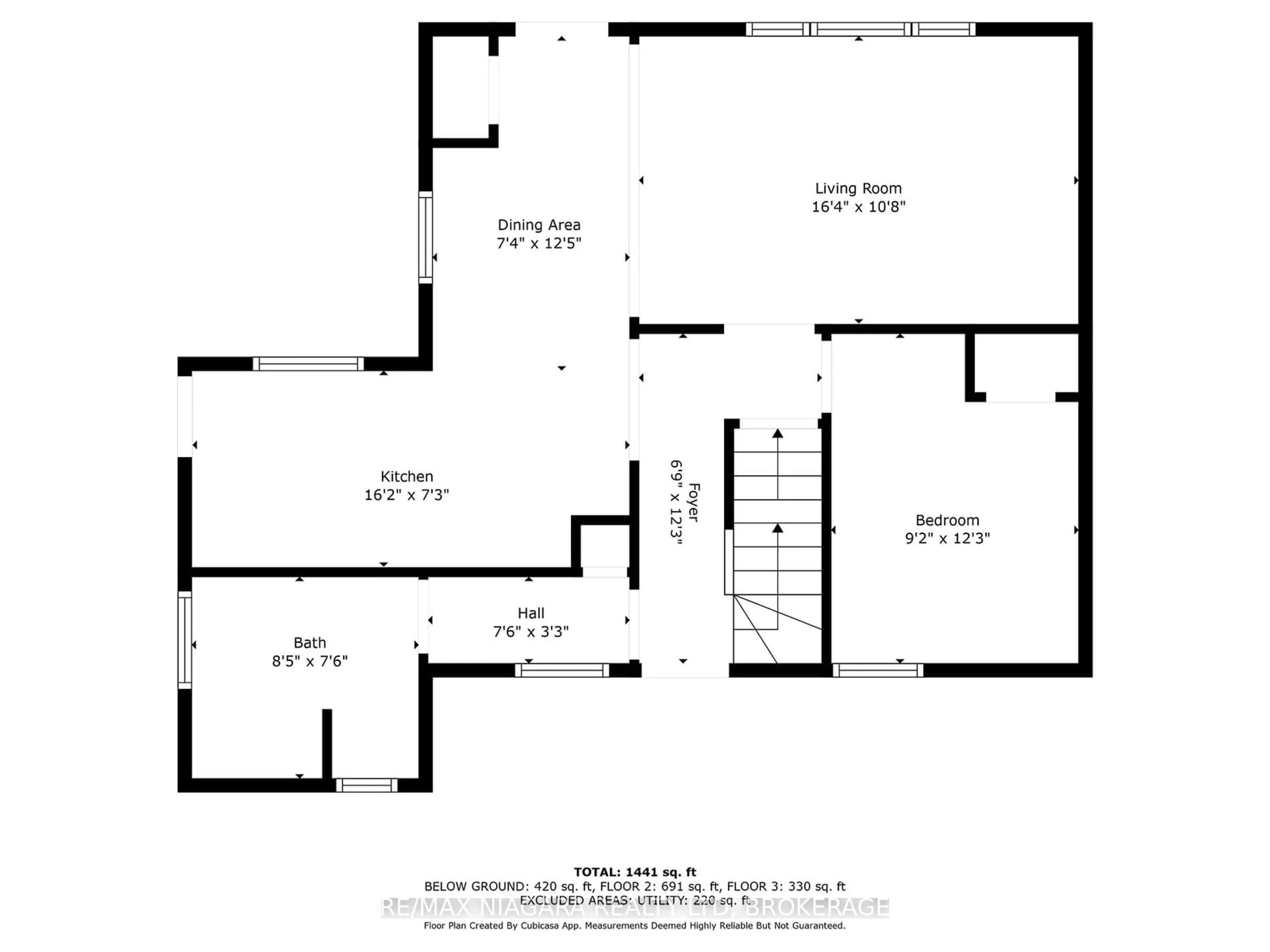 Floor plan for 82 Booth St, St. Catharines Ontario L2N 1X4