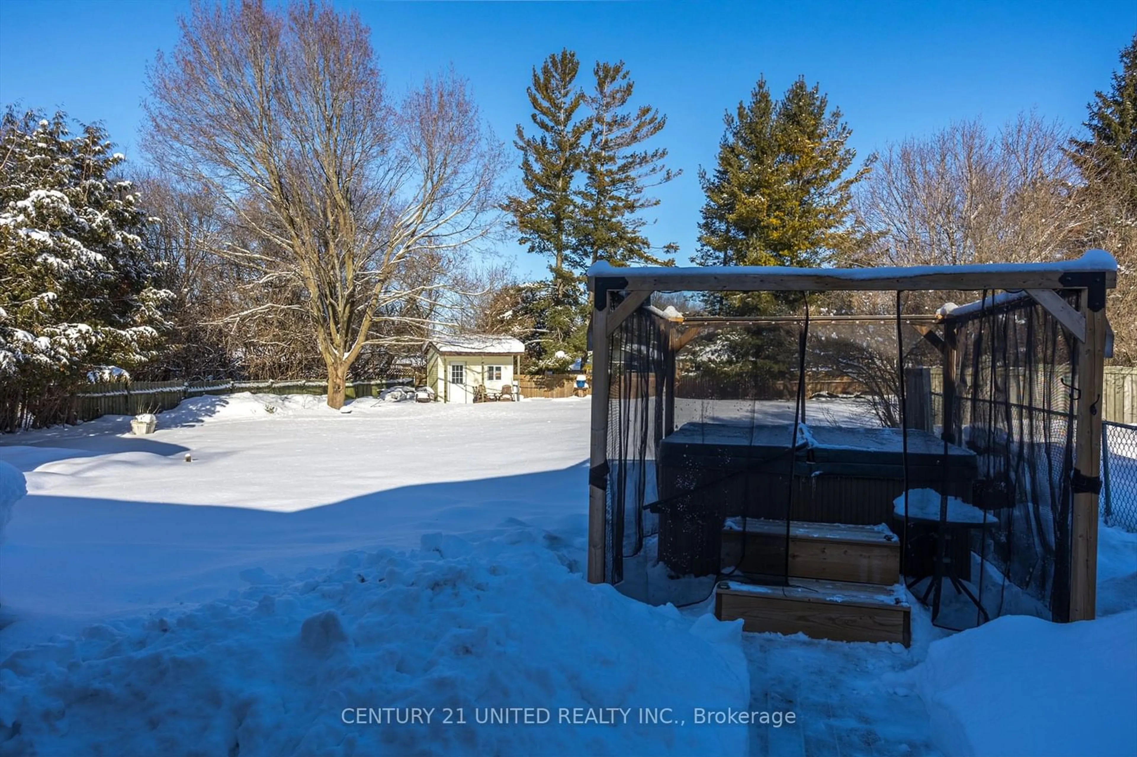 Patio, unknown for 15 Janet Dr, Kawartha Lakes Ontario L0B 1K0