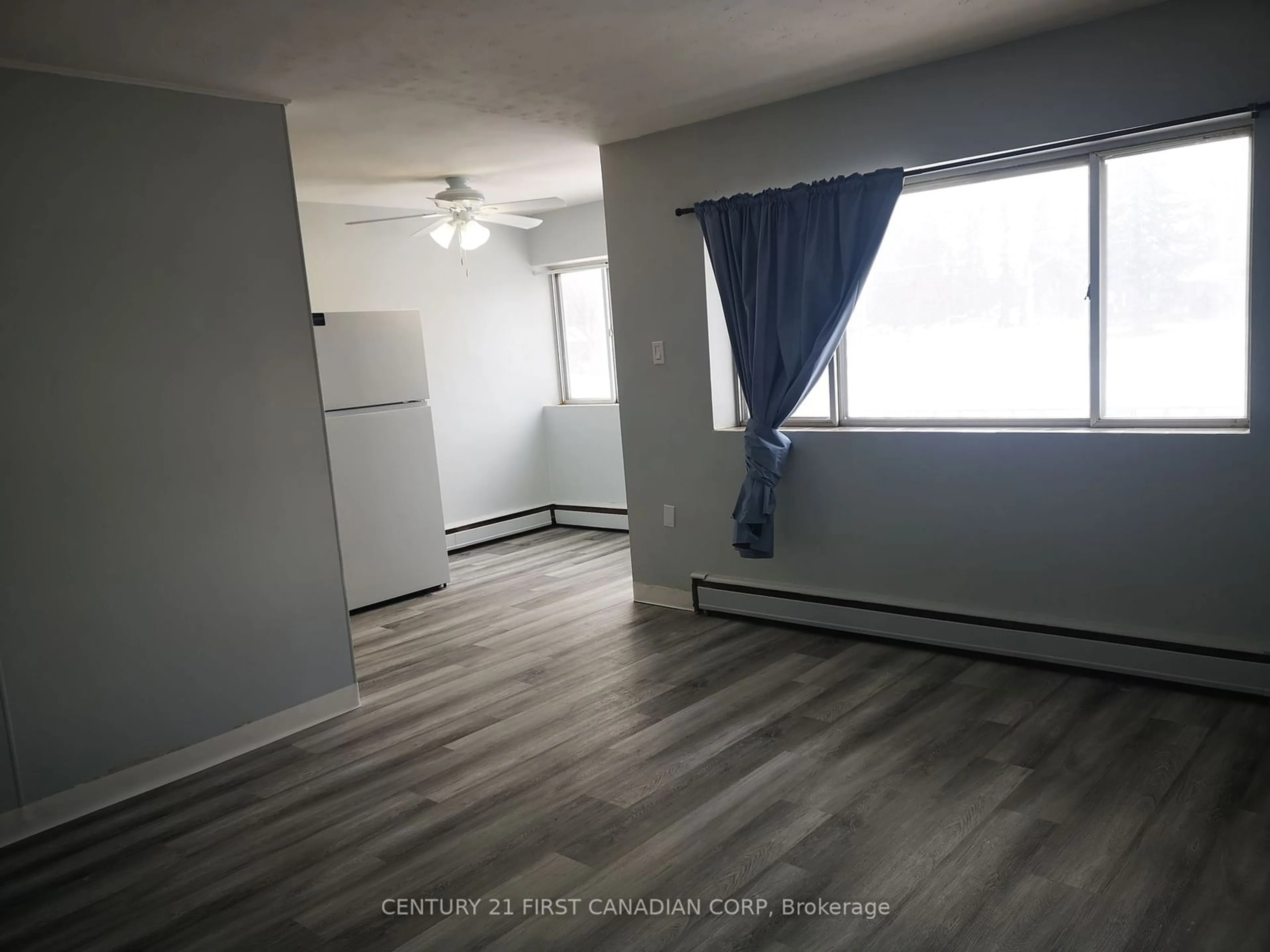 A pic of a room for 1170 Hamilton Rd #207, London Ontario N5W 1A9