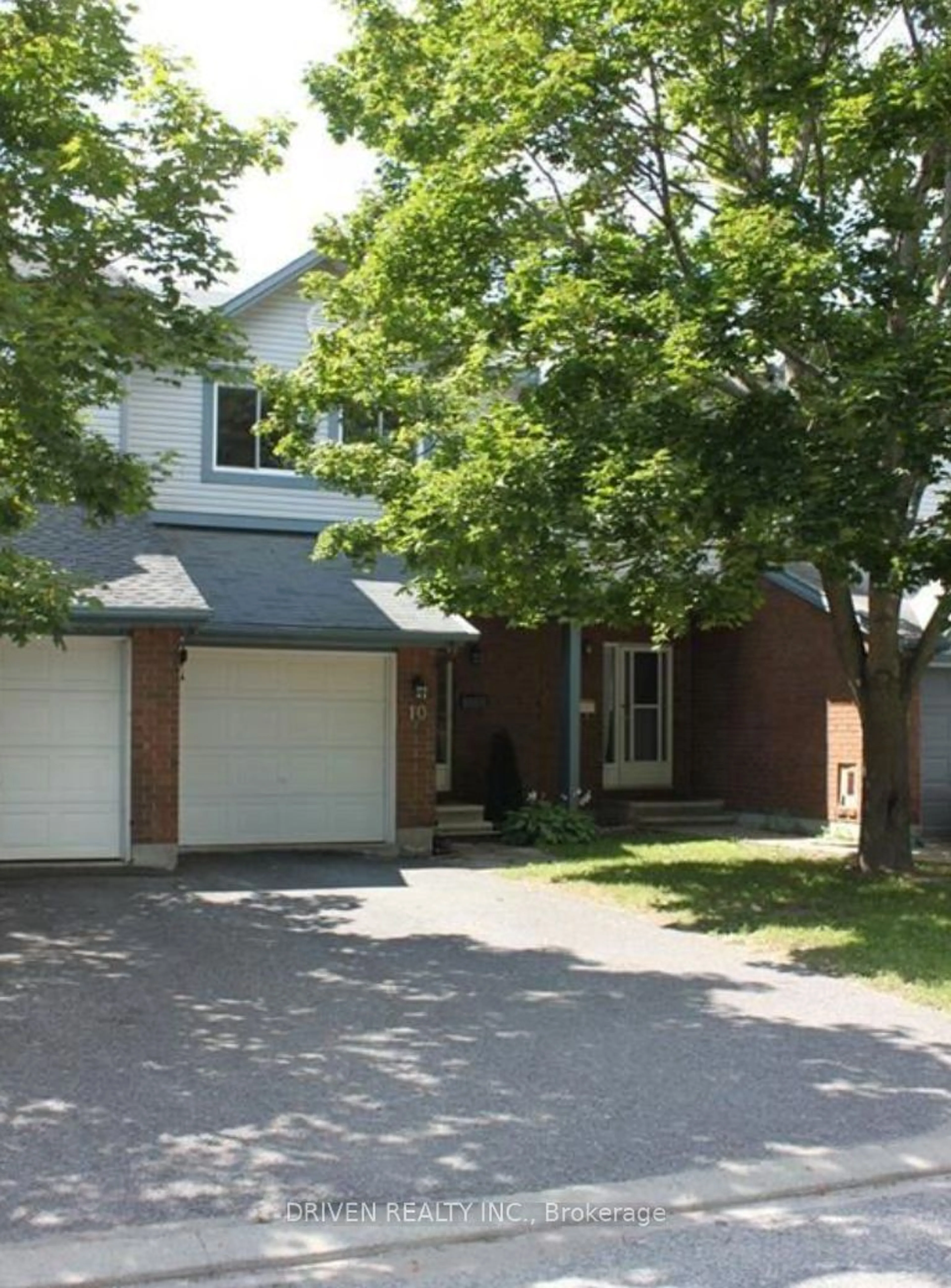 Home with brick exterior material, street for 10 Piper Cres, Kanata Ontario K2K 2S8