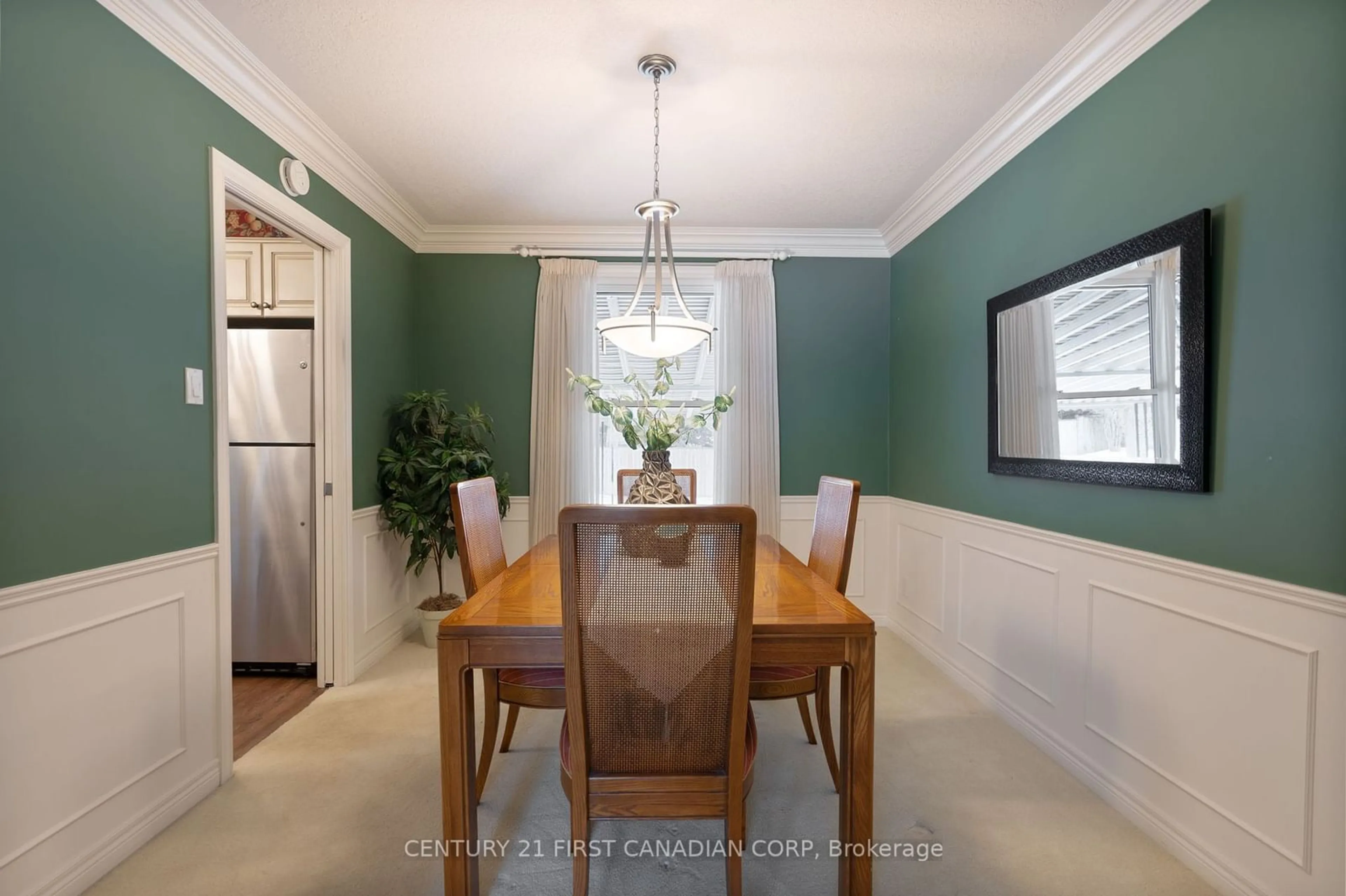 Dining room, unknown for 29 Blue Ridge Cres, London Ontario N6K 2W9