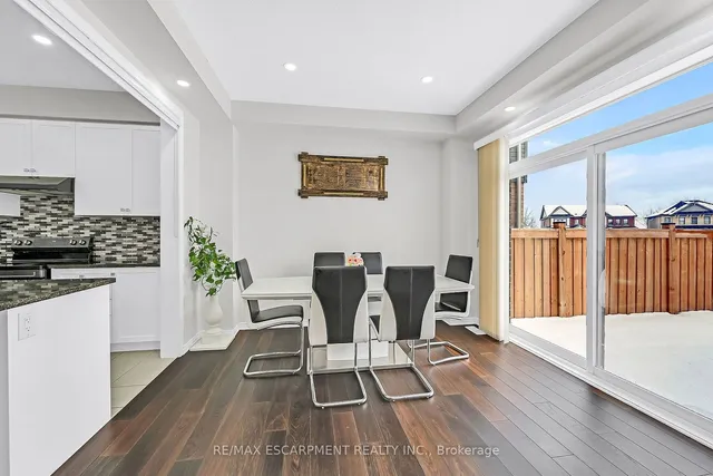 Additional property image - 328 Bedrock Dr