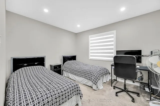 Additional property image - 328 Bedrock Dr