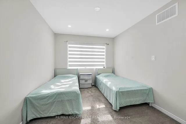 Additional property image - 328 Bedrock Dr