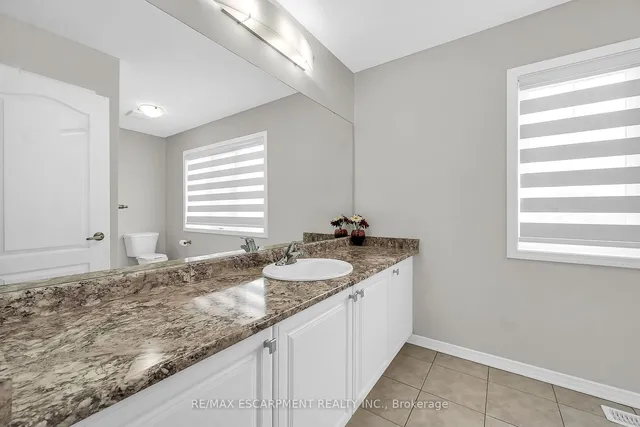 Additional property image - 328 Bedrock Dr