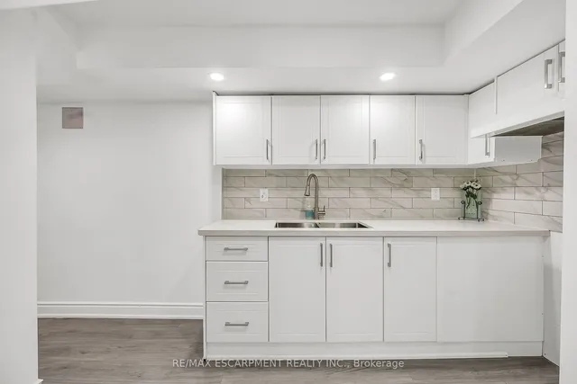 Additional property image - 328 Bedrock Dr
