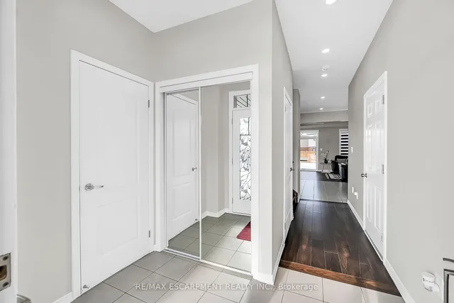 Additional property image - 328 Bedrock Dr