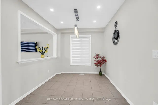 Additional property image - 328 Bedrock Dr
