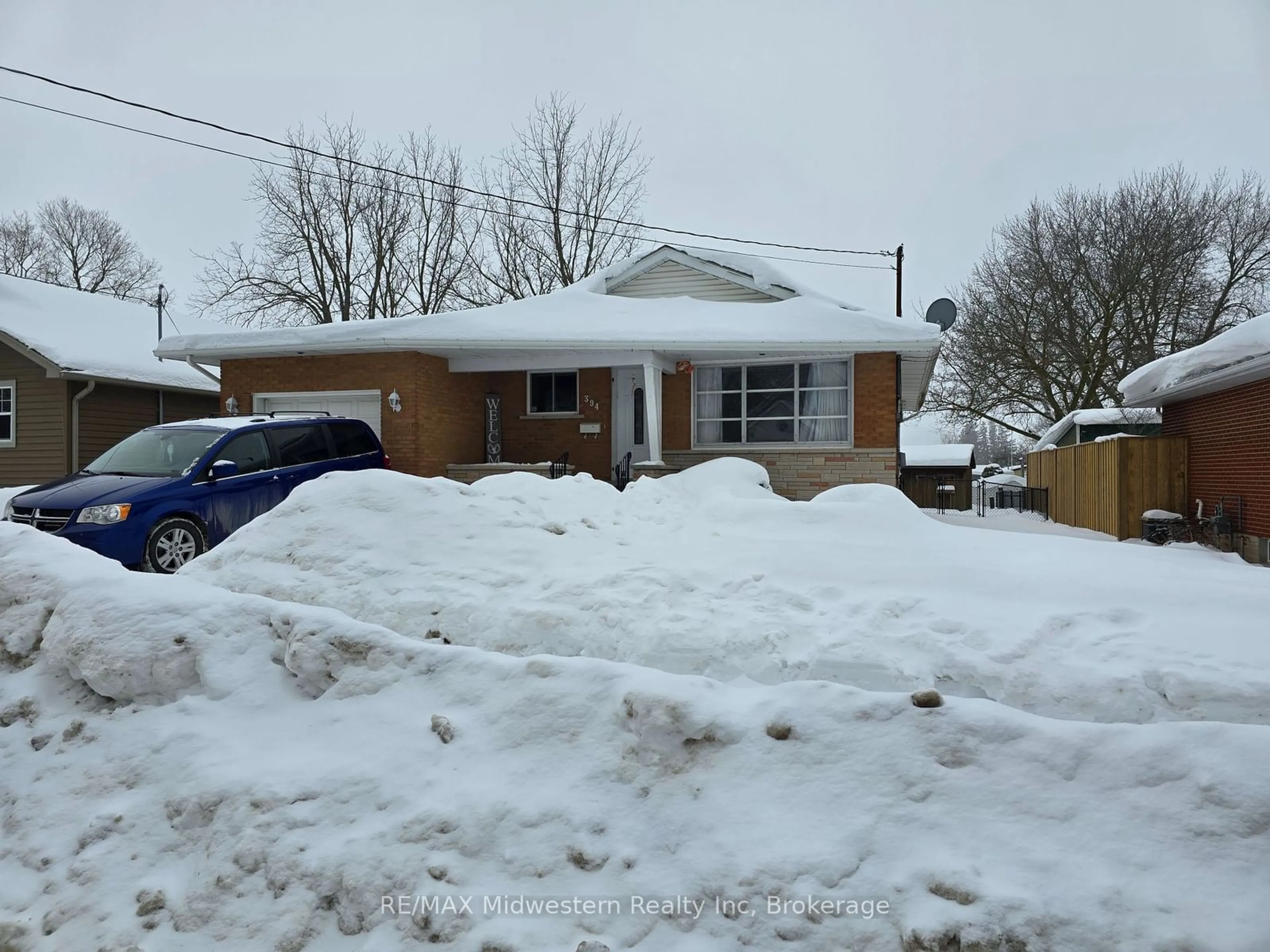 Unknown for 394 Clayton St, North Perth Ontario N4W 2G5