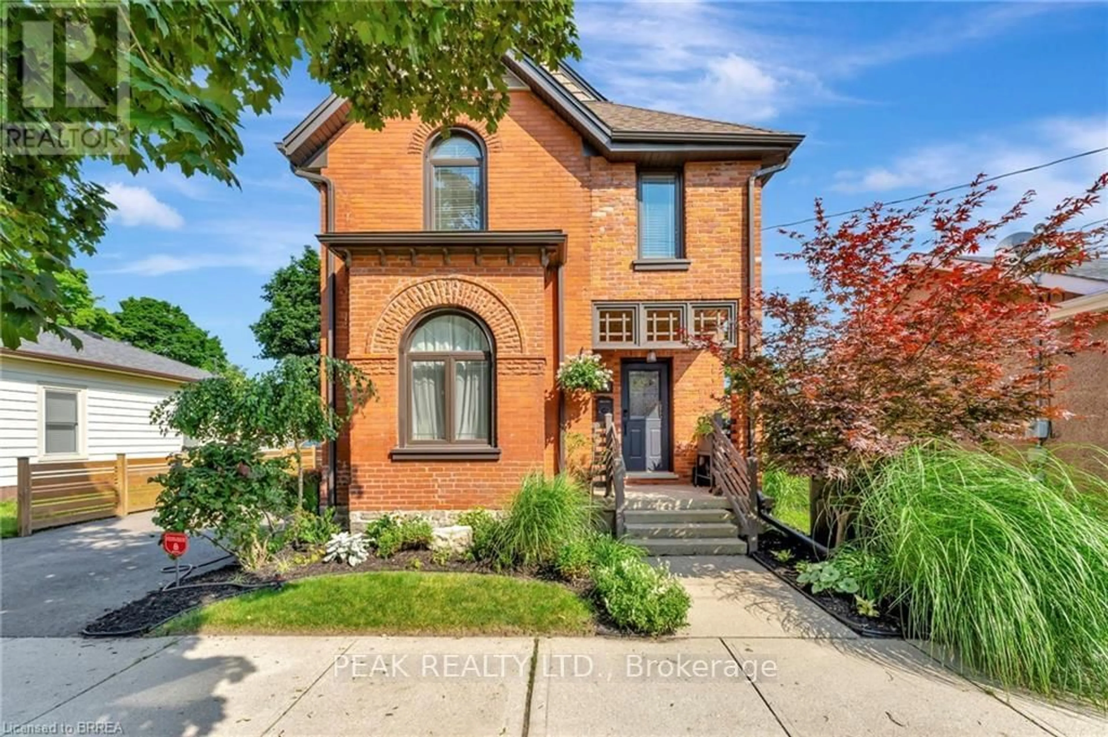 Home with brick exterior material, street for 68 Richmond St, Brantford Ontario N3T 3Y5