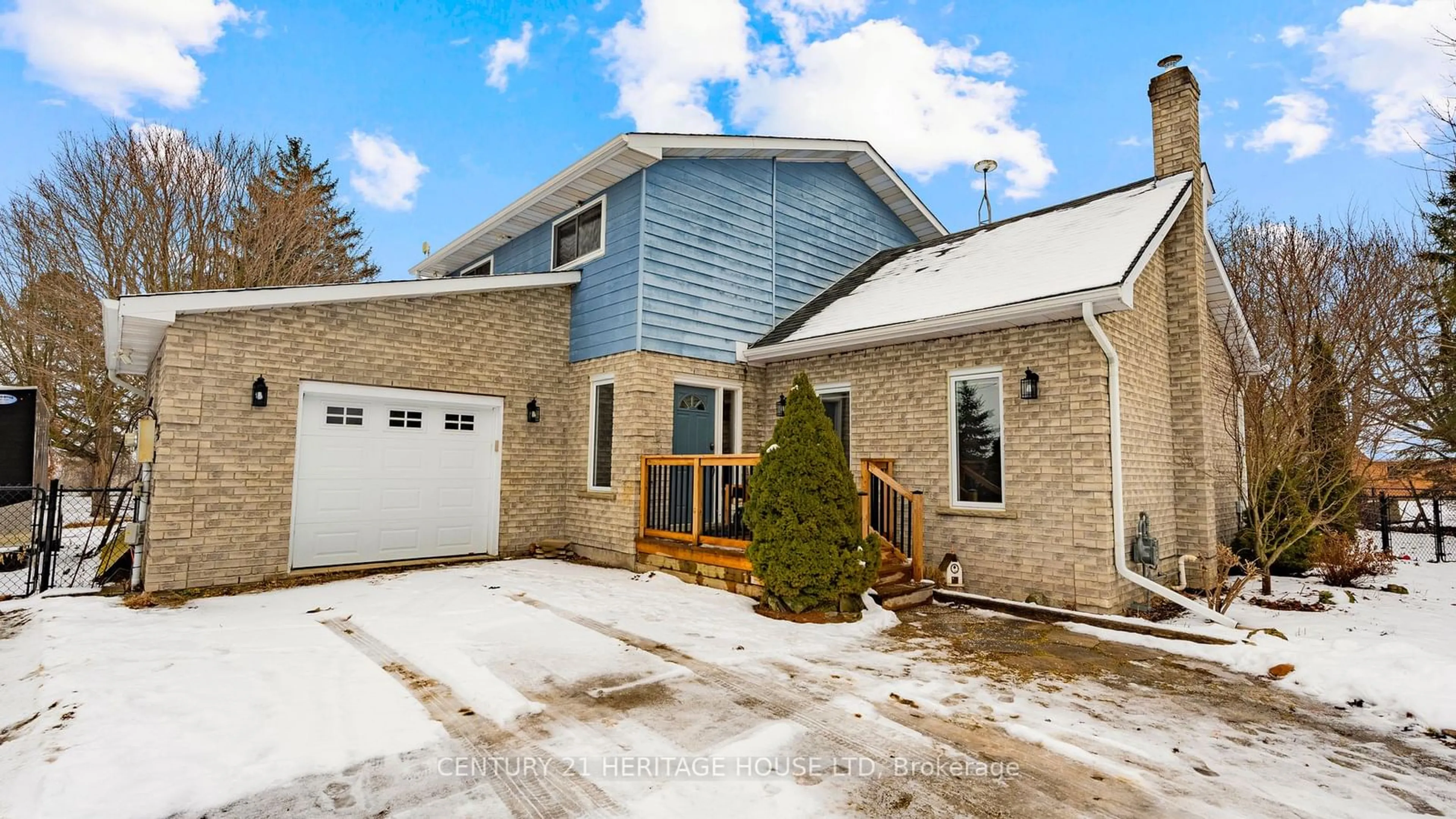 Home with brick exterior material, street for 48 Church Rd, Haldimand Ontario N0E 1Y0