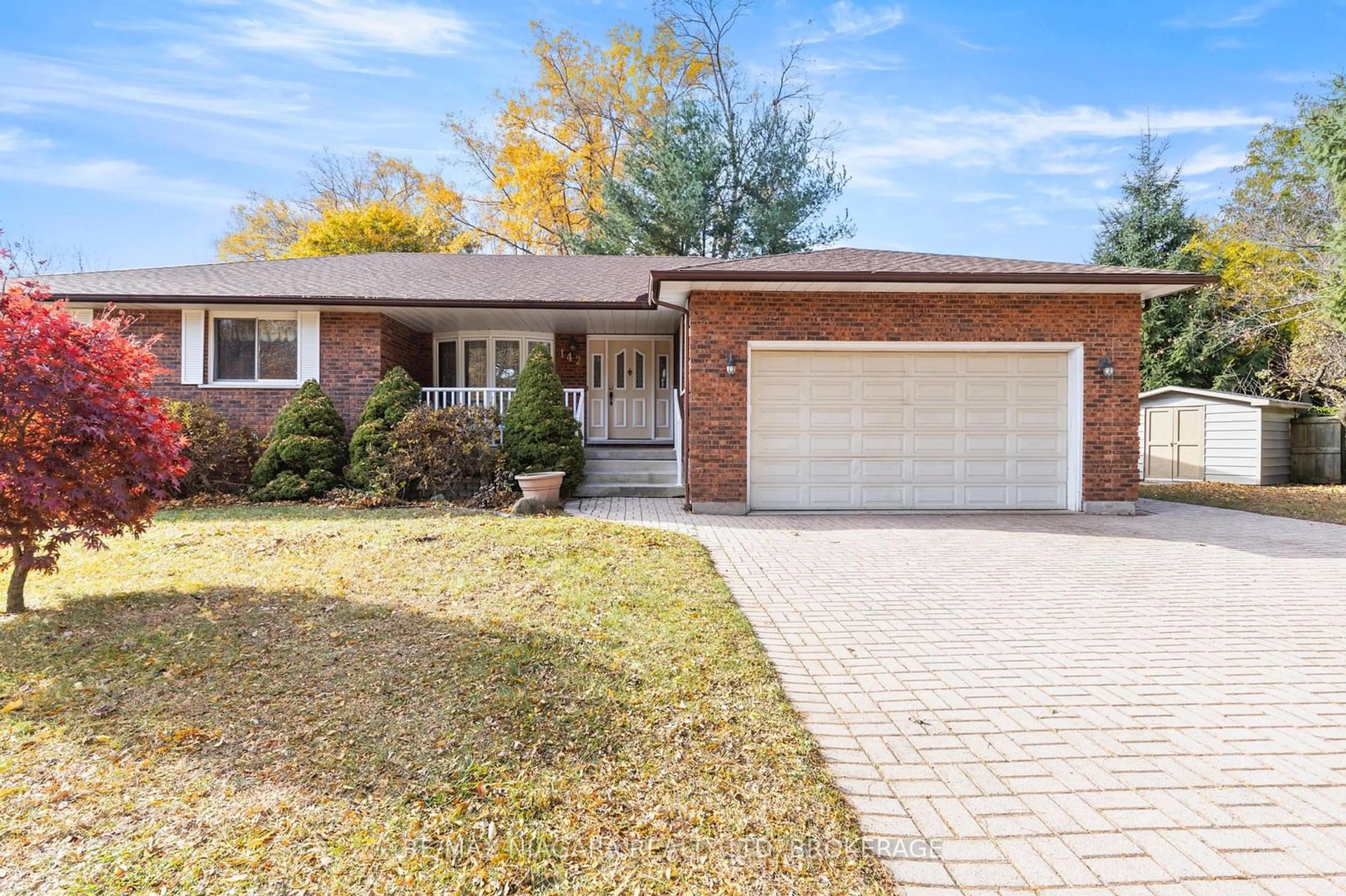 Home with brick exterior material, street for 142 WELLAND Rd, Pelham Ontario L0S 1E4