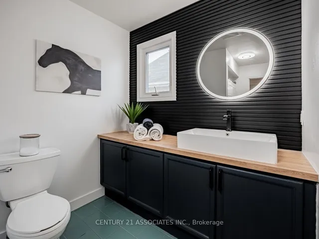 Additional property image - 137 Cove Cres