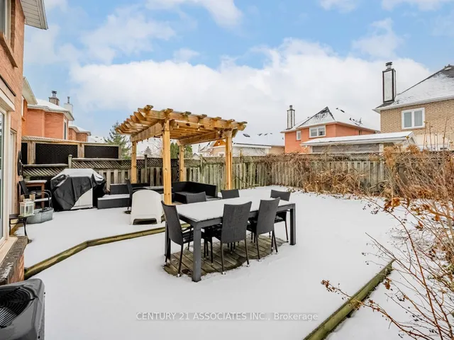 Additional property image - 137 Cove Cres