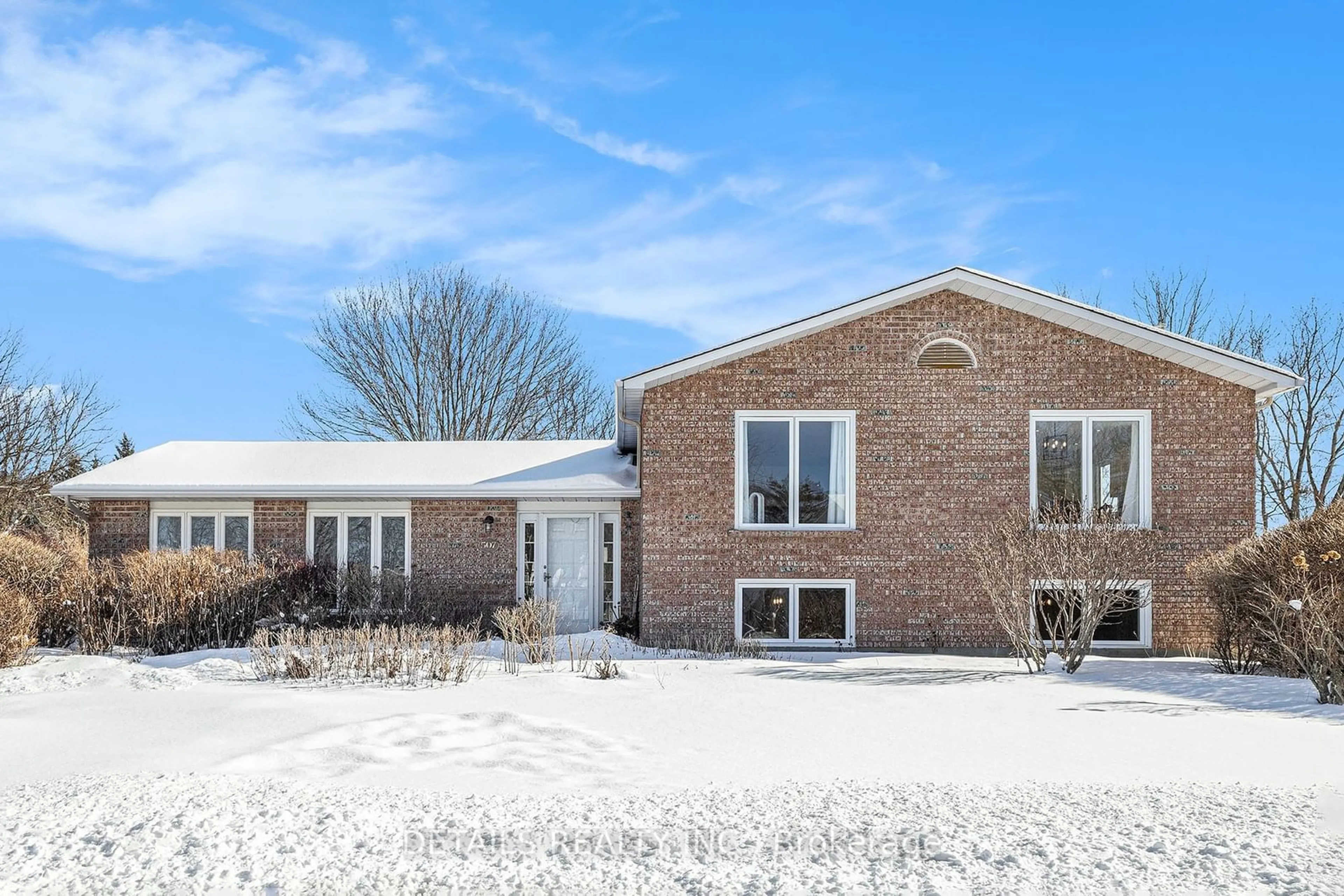 Home with brick exterior material, unknown for 507 Chartrand St, Russell Ontario K4R 1G4