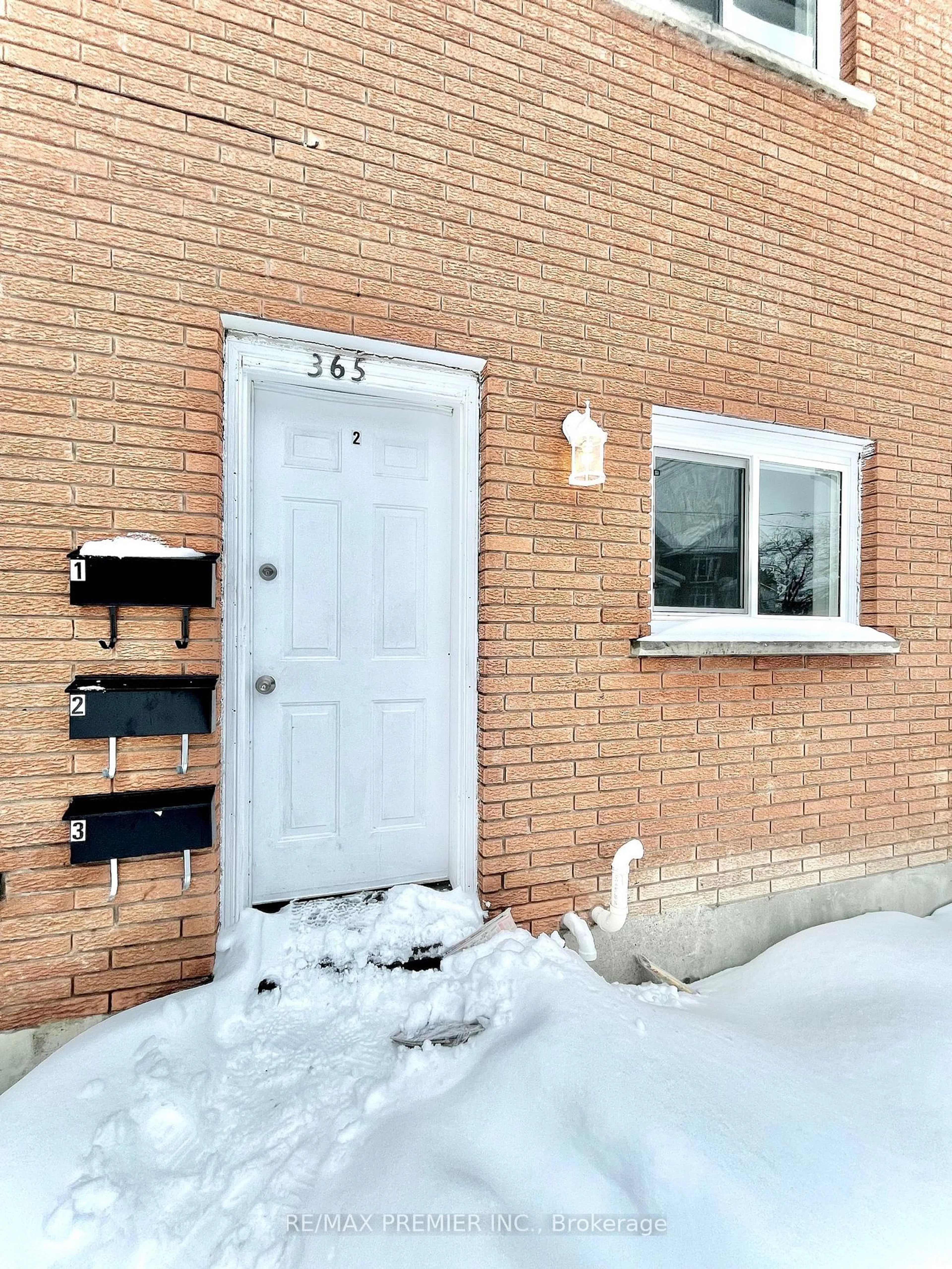 Unknown for 365 Bessie Ave, Greater Sudbury Ontario P3C 4H6