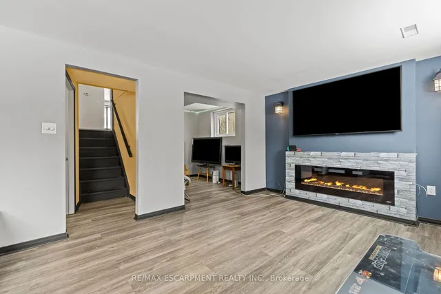 Additional property image - 332 Highridge Ave