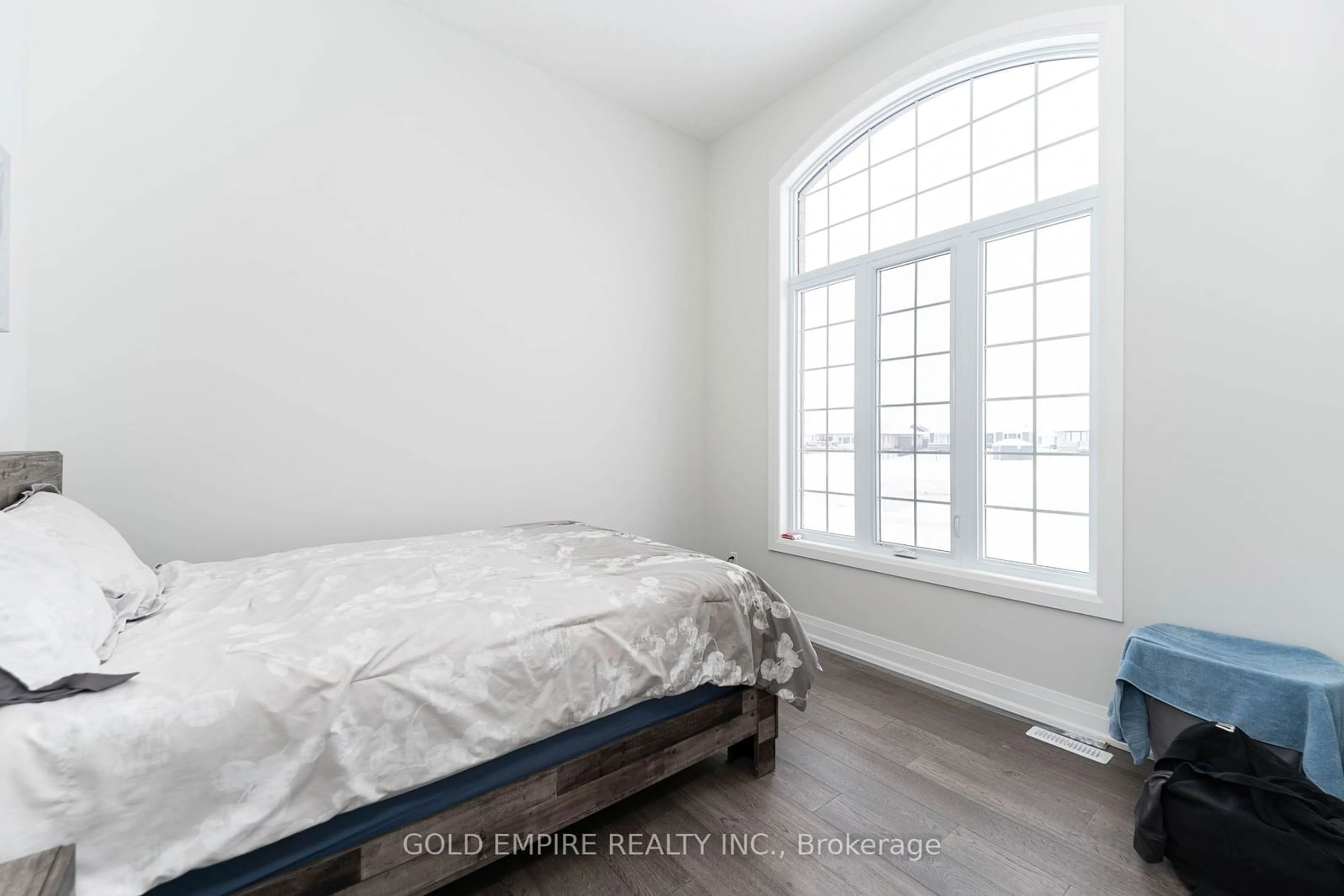 Bedroom with bed, unknown for 2177 Lockwood Cres, Strathroy-Caradoc Ontario N0L 1W0