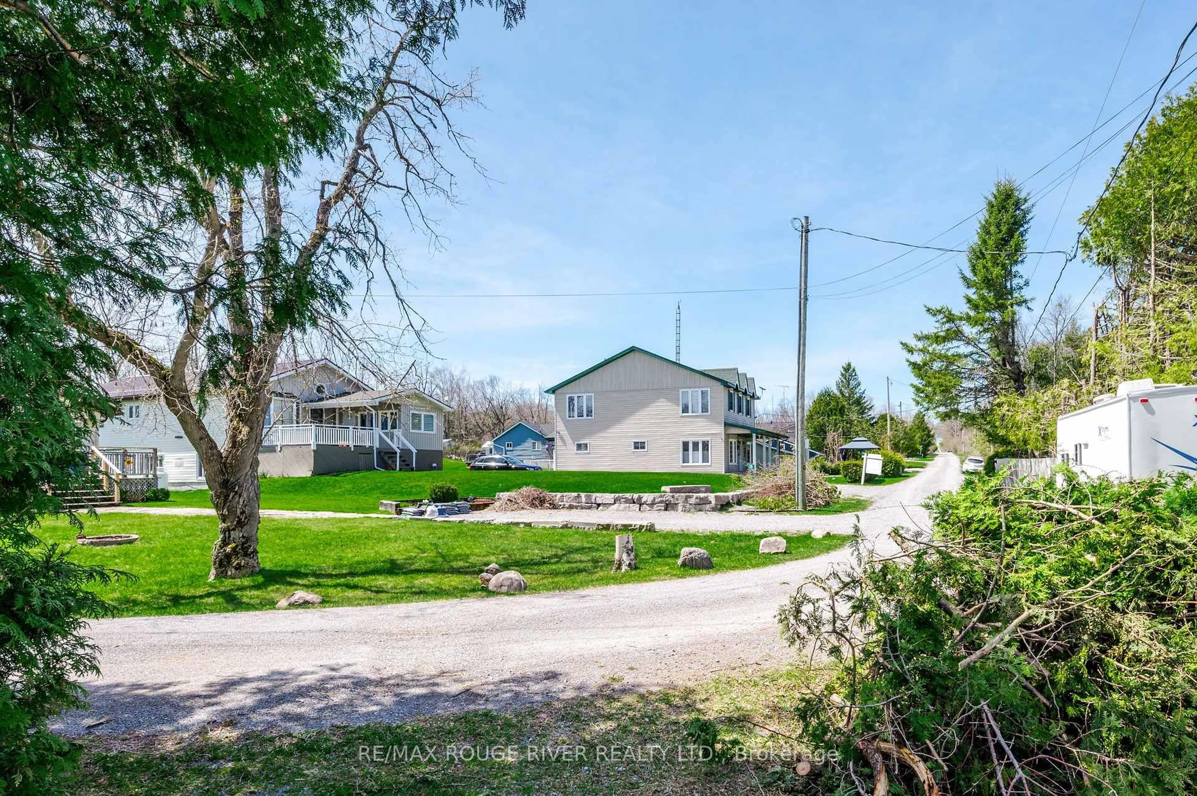 A pic from outside/outdoor area/front of a property/back of a property/a pic from drone, unknown for 24 Cedar Dale Dr, Kawartha Lakes Ontario K0M 2B0