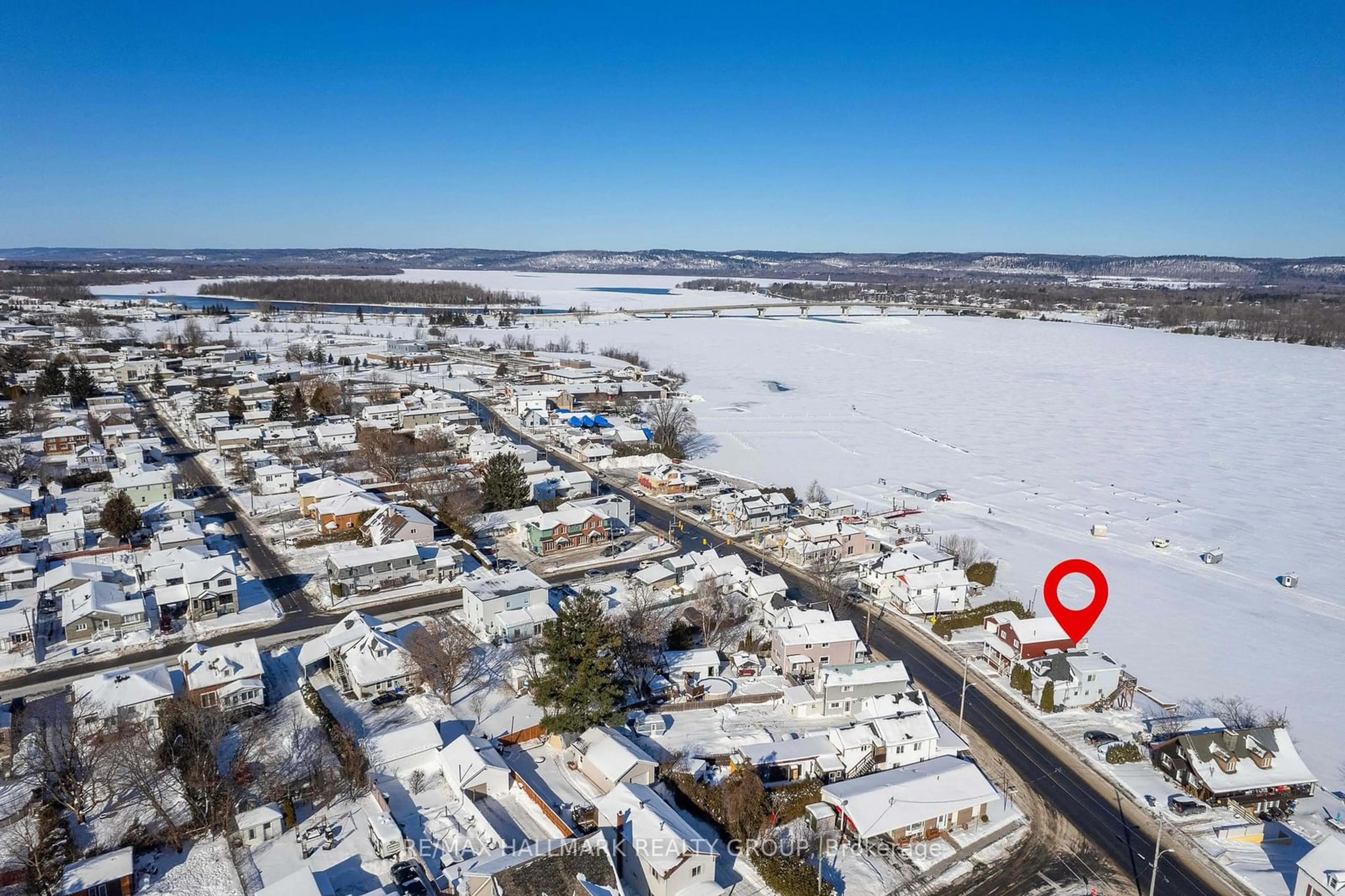 A pic from outside/outdoor area/front of a property/back of a property/a pic from drone, water/lake/river/ocean view for 1111 Main St, Hawkesbury Ontario K6A 1B8