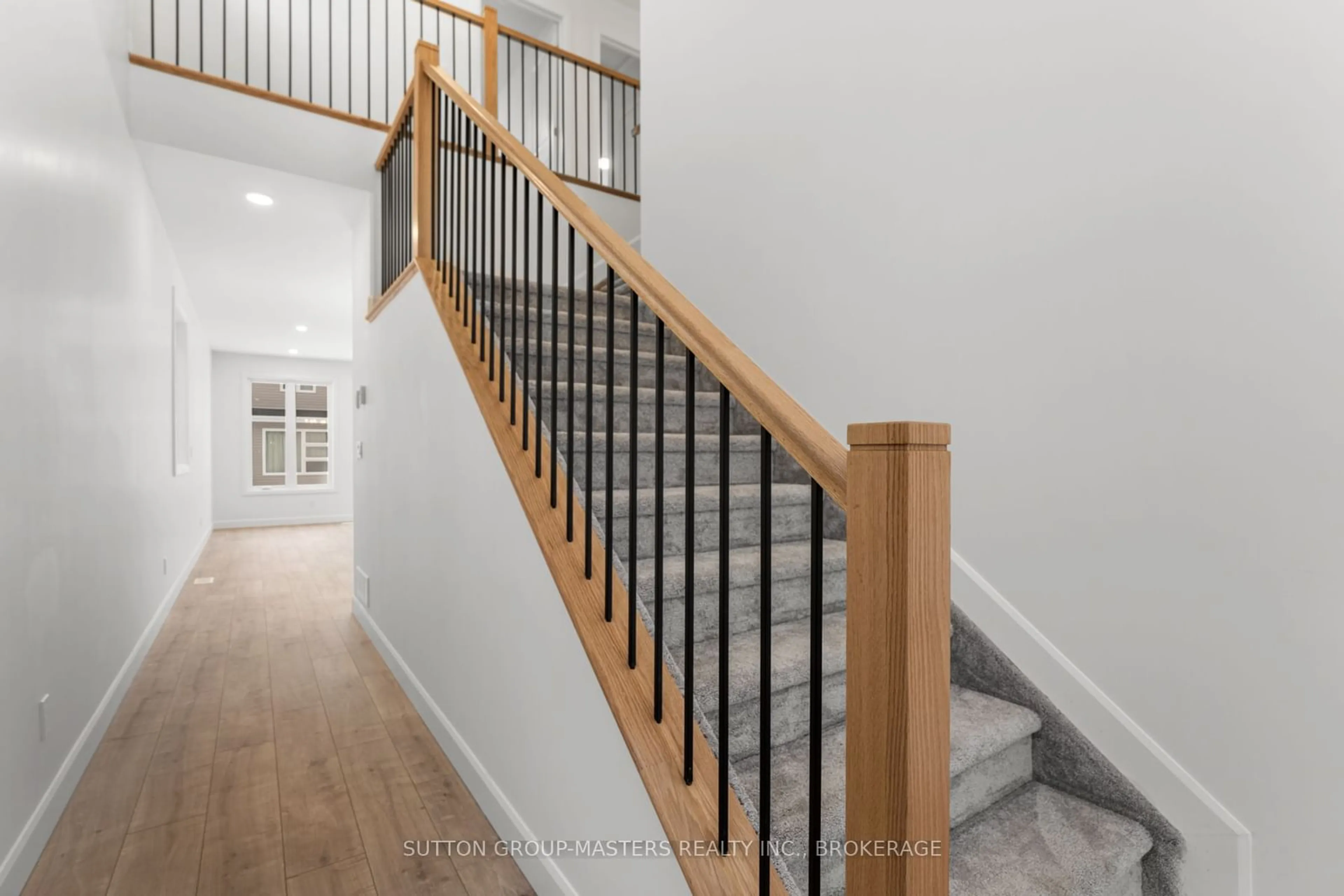 Stairs for 208 Superior Dr, Loyalist Ontario K7N 0E9