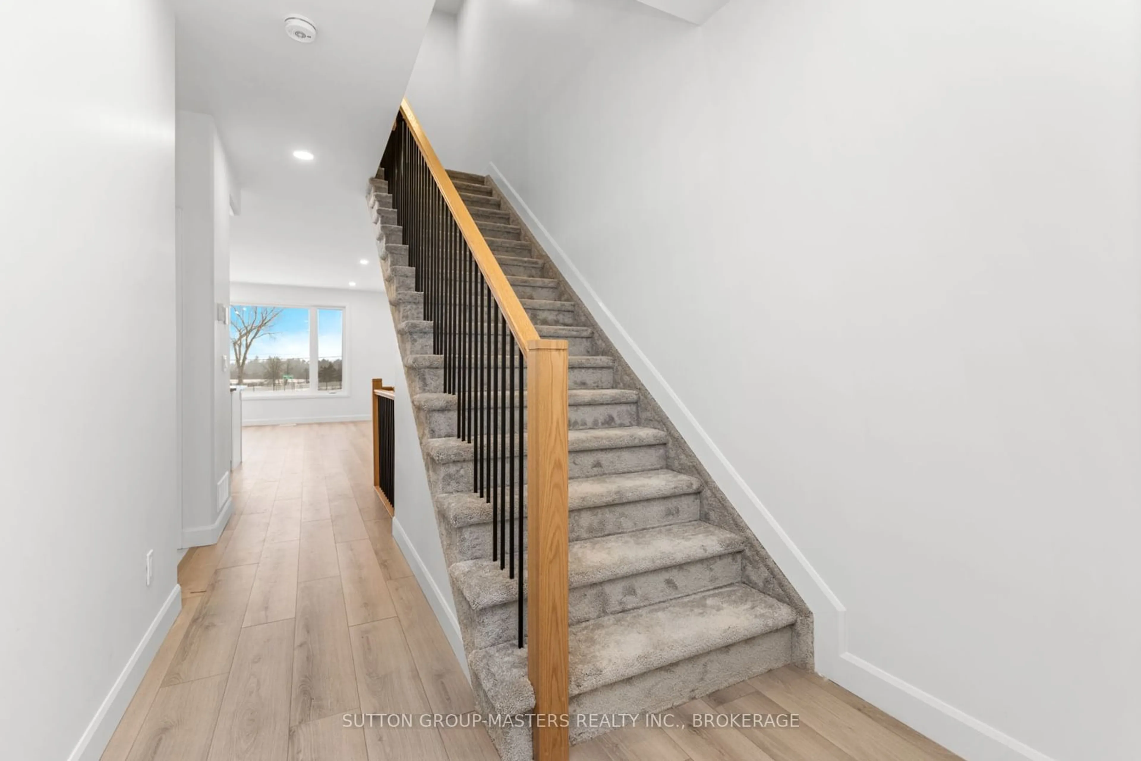 Stairs for 226 Dr Richard James Cres, Loyalist Ontario K7N 0E9