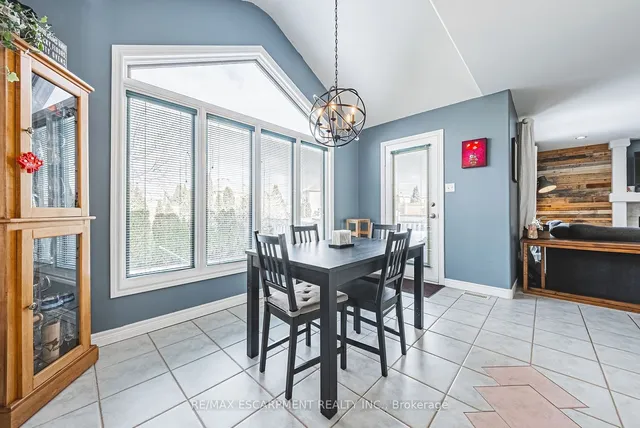 Additional property image - 48 Riviera Rdge