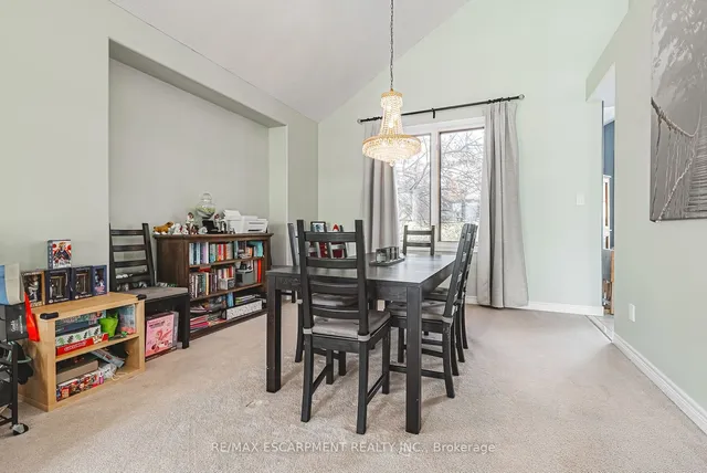 Additional property image - 48 Riviera Rdge