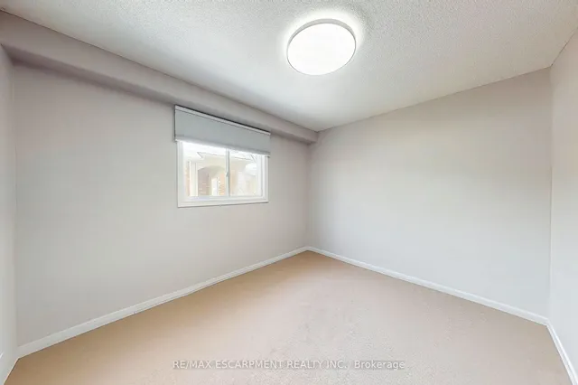 Additional property image - 48 Riviera Rdge