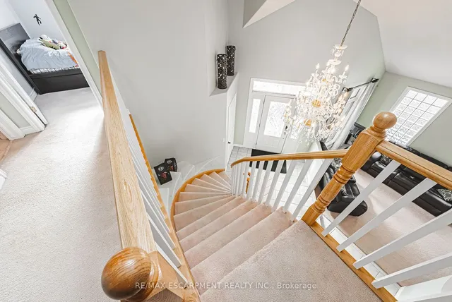 Additional property image - 48 Riviera Rdge
