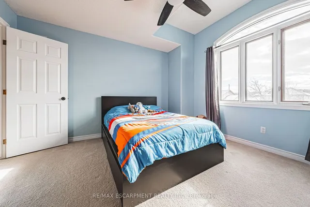 Additional property image - 48 Riviera Rdge