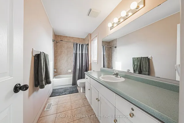 Additional property image - 48 Riviera Rdge