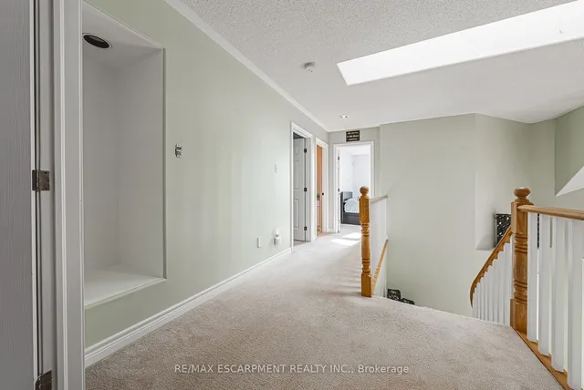 Additional property image - 48 Riviera Rdge