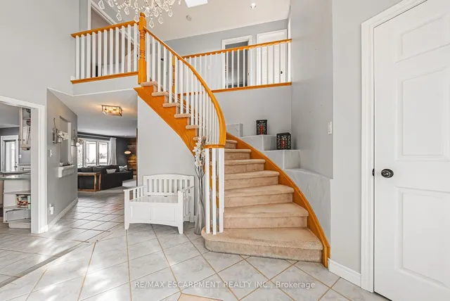 Additional property image - 48 Riviera Rdge