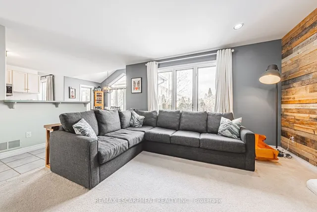 Additional property image - 48 Riviera Rdge
