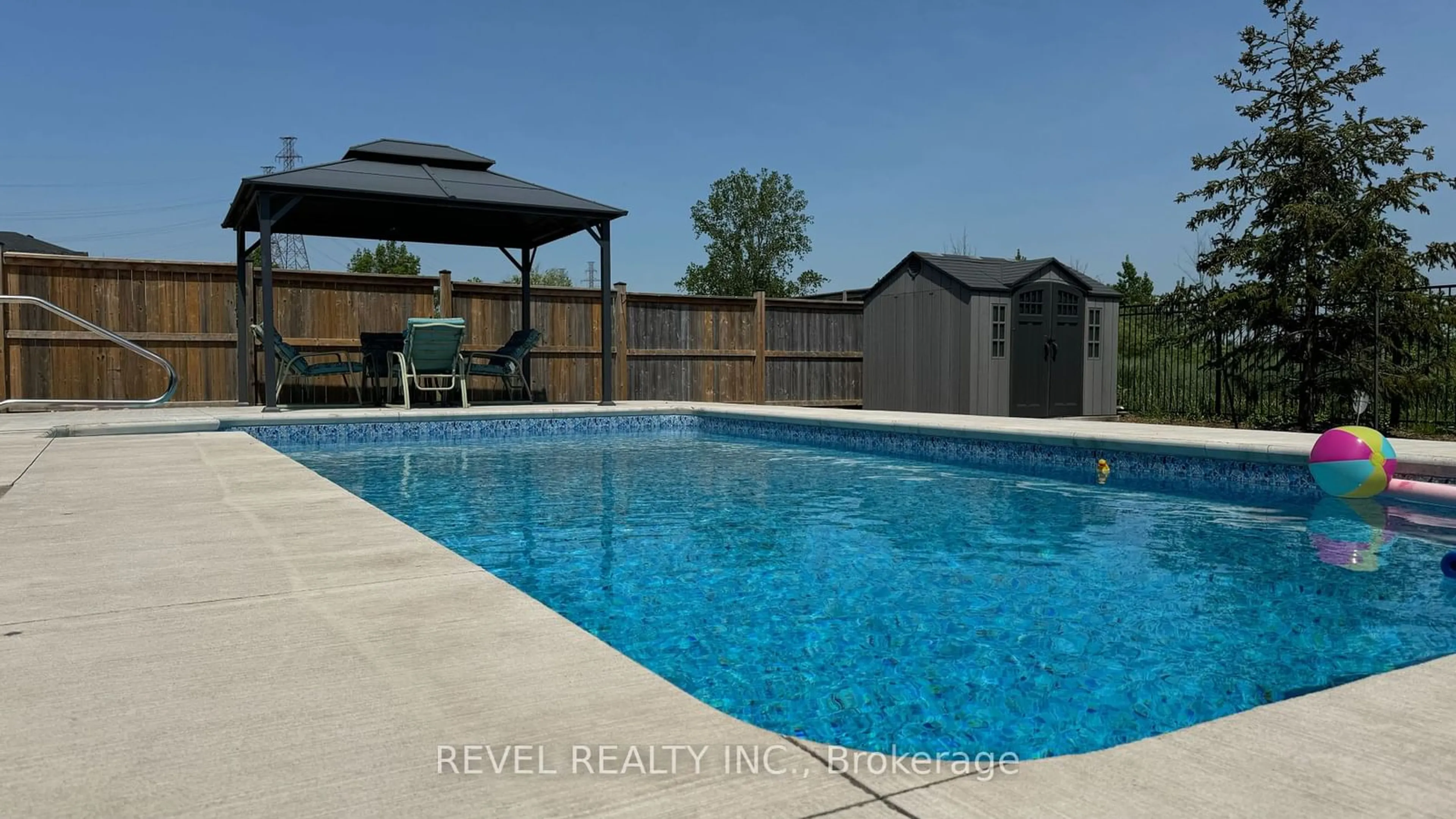 Pool for 212 VIGER Dr, Welland Ontario L3B 0E4