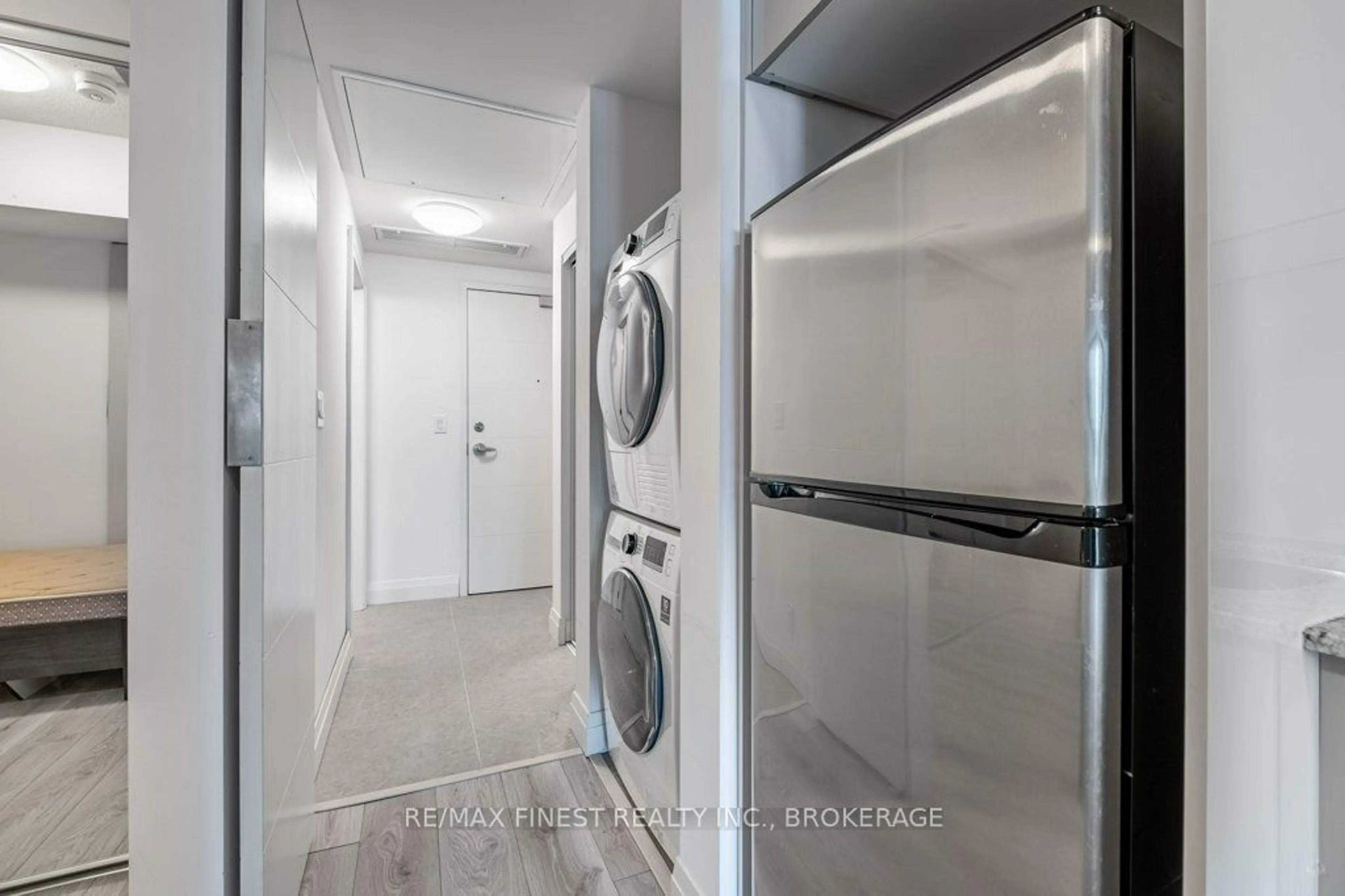 Laundry room for 652 Princess St #920, Kingston Ontario K7L 1E5