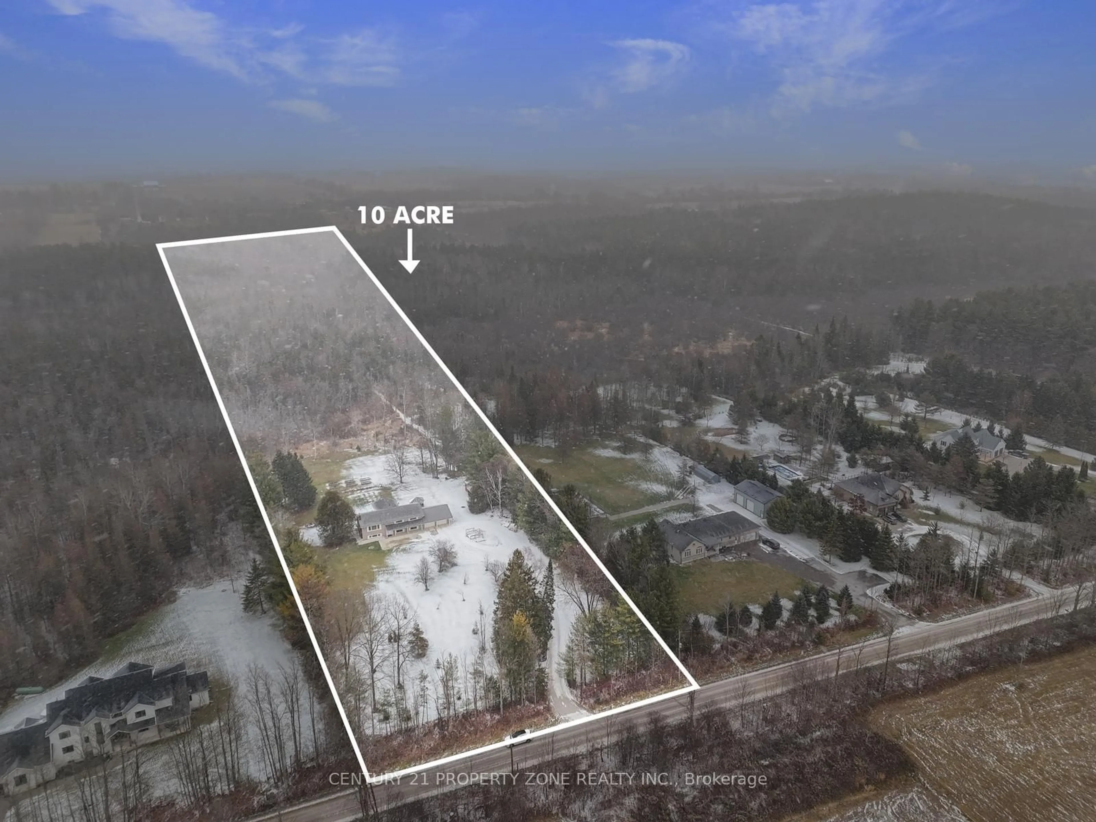 A pic from outside/outdoor area/front of a property/back of a property/a pic from drone, water/lake/river/ocean view for 5639 First Line, Erin Ontario L0N 1N0